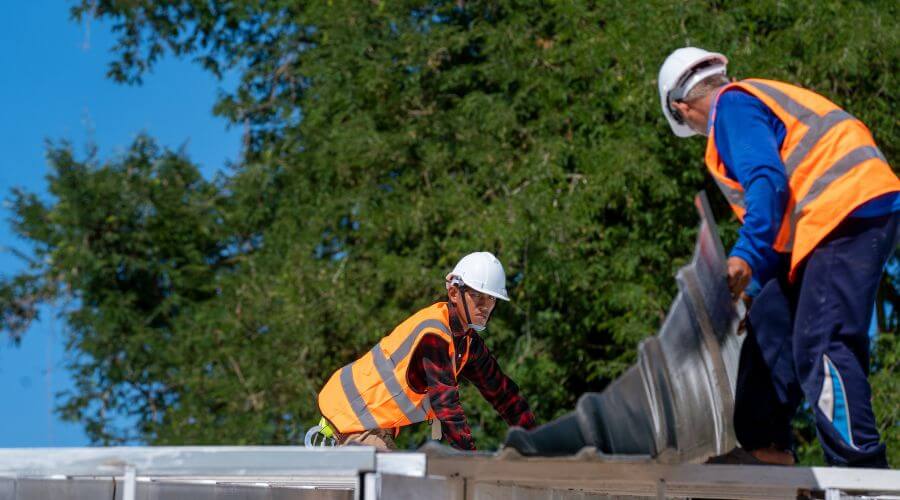 Expert flood damage restoration services in Kell, IL